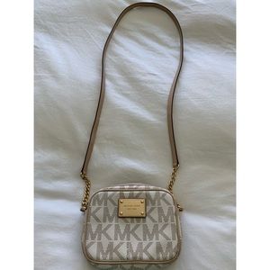 Michael Kors crossbody bag